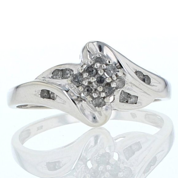 10K White Gold and Diamond Cluster Cocktail / Wedding Anniversary Ring